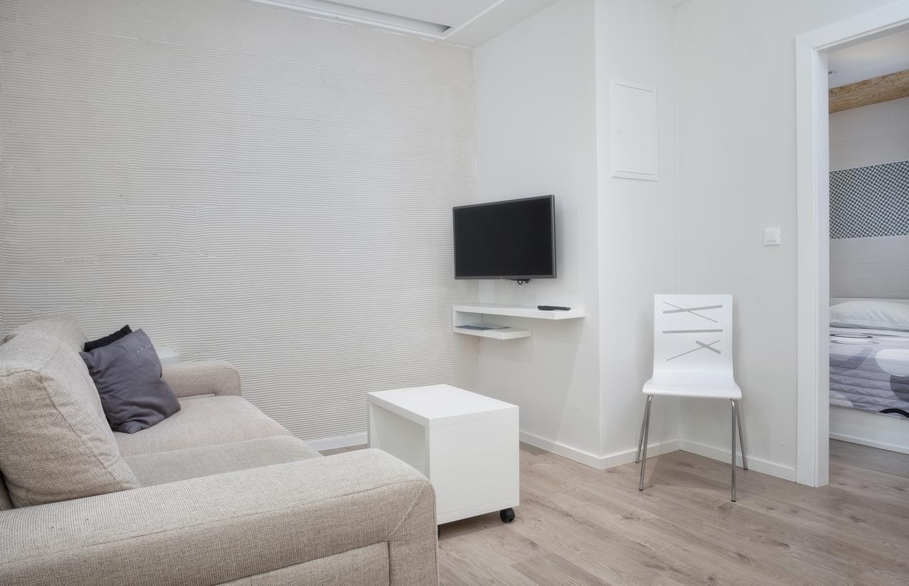 Apartments Juric Brela Exterior photo